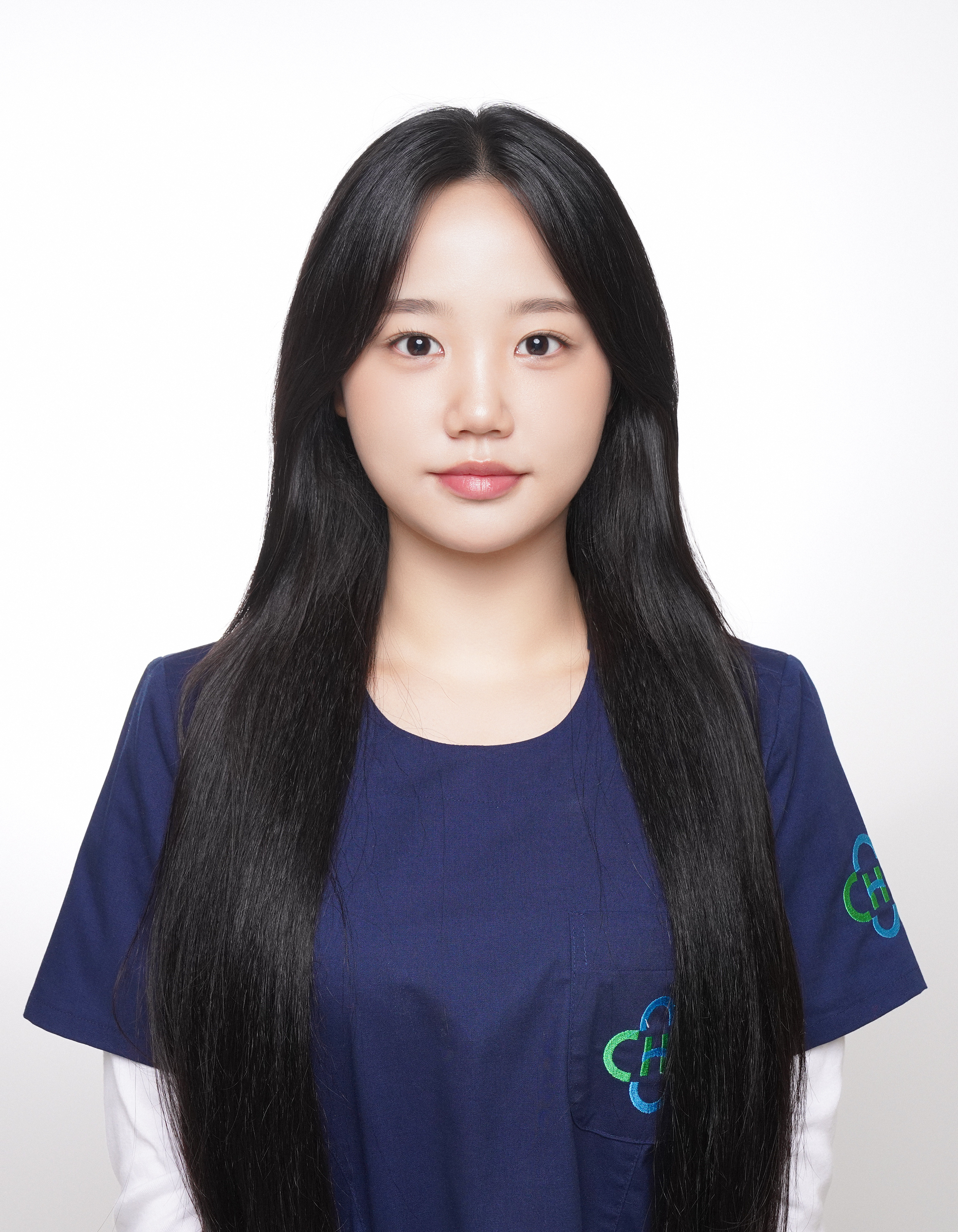 손 채 영